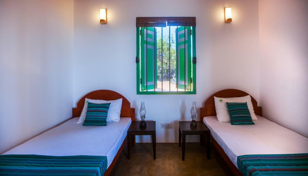 Nil Sisila Beach Resort Yala Kültér fotó