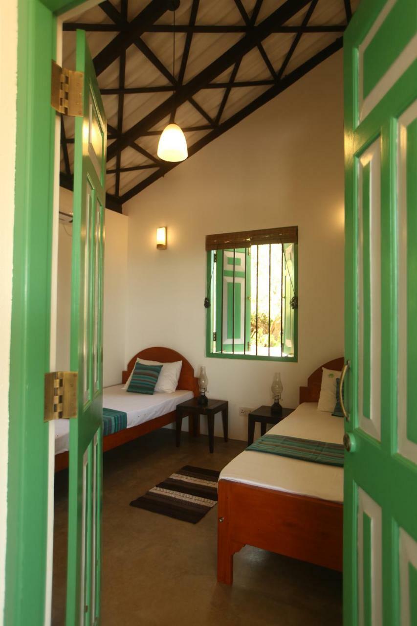 Nil Sisila Beach Resort Yala Kültér fotó